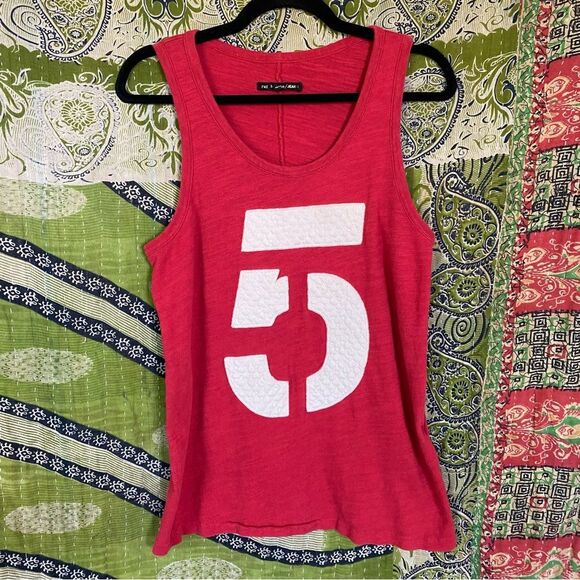Rag & Bone/ JEAN Red Cast Number "5" Applique Tank Top Size Medium - Picture 2 of 15